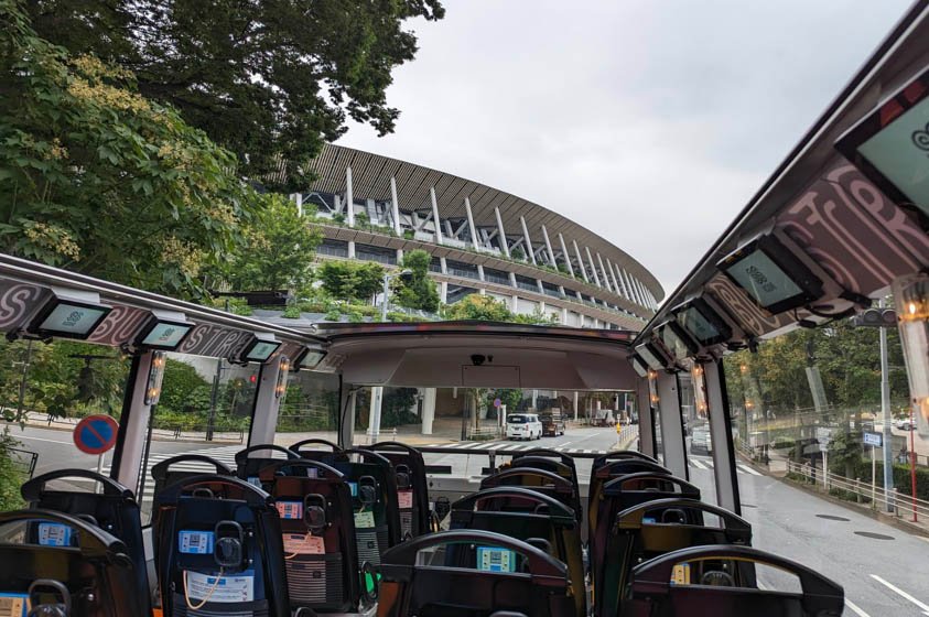 Shibuya in the Breeze: Open-Top Bus Tour Highlights